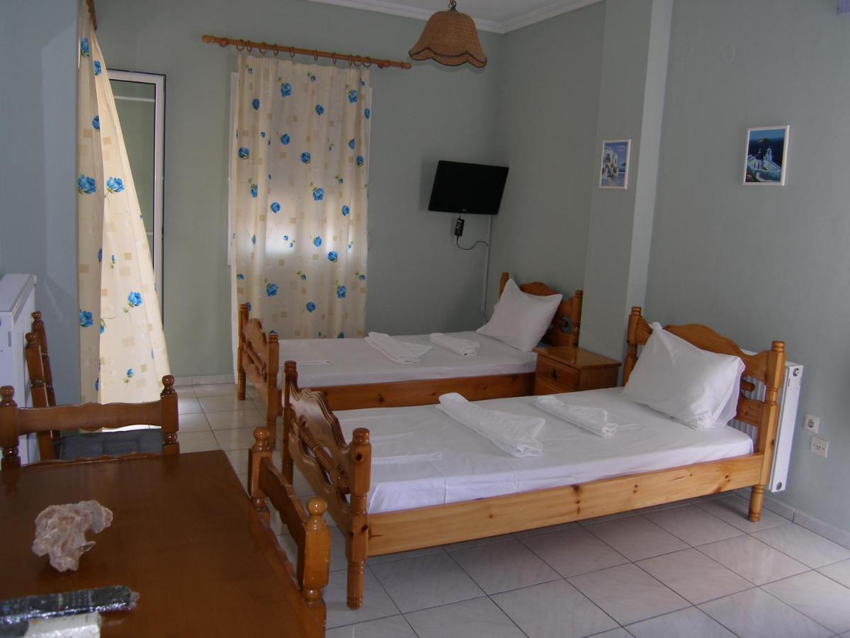 Efi Apartments Myrina Dış mekan fotoğraf