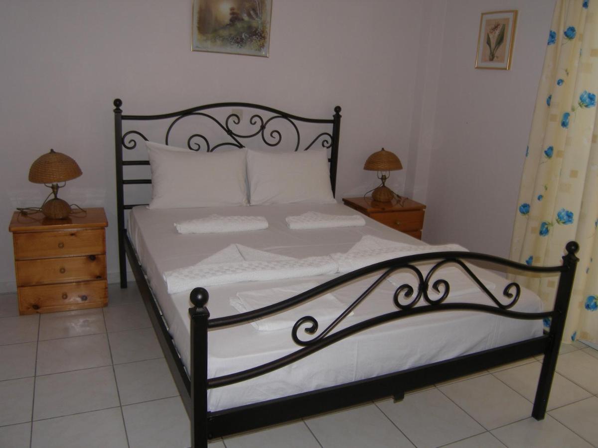 Efi Apartments Myrina Dış mekan fotoğraf